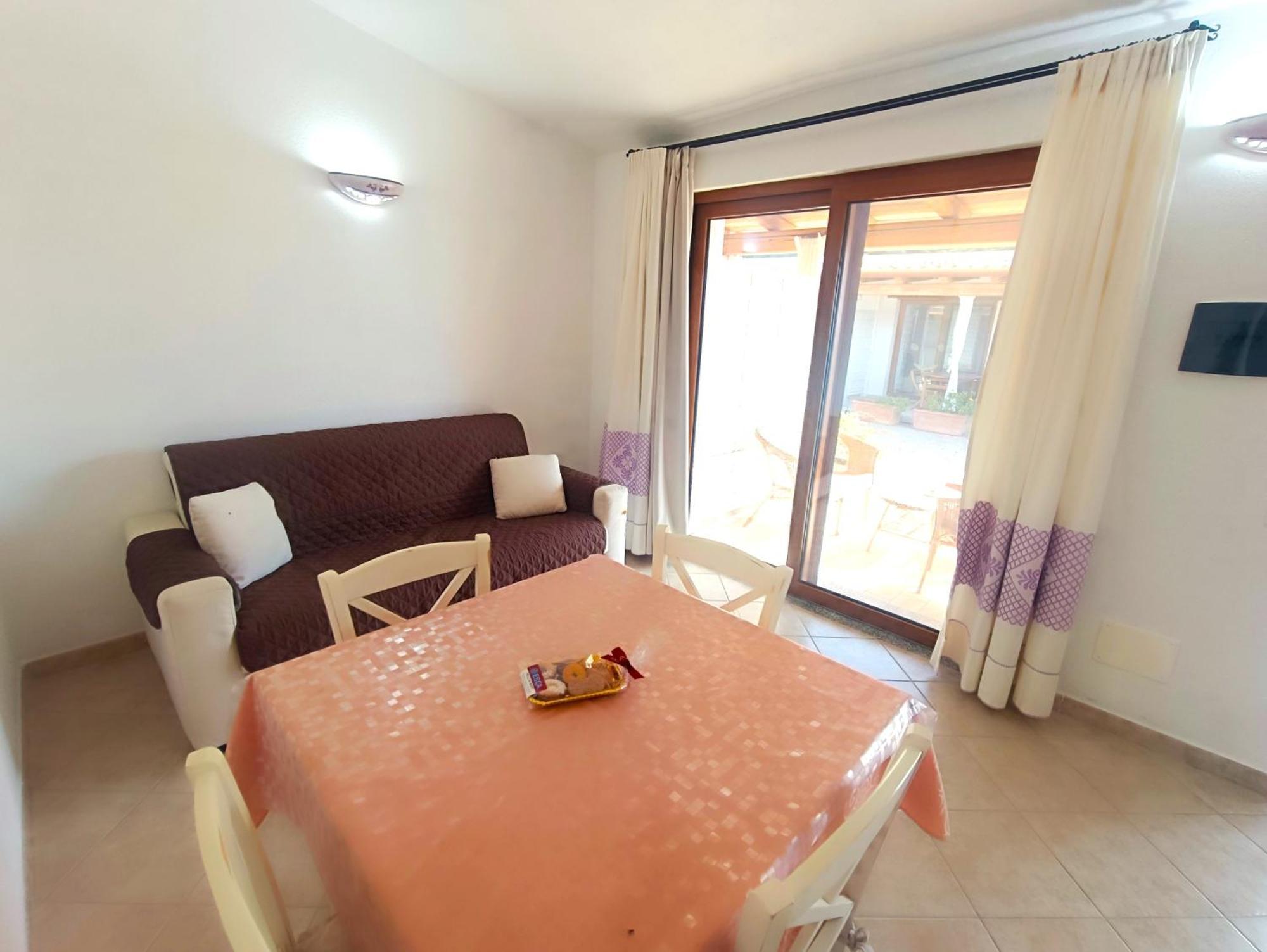 Case Vacanze Nioleo - Apartments And Pool Siniscola Buitenkant foto