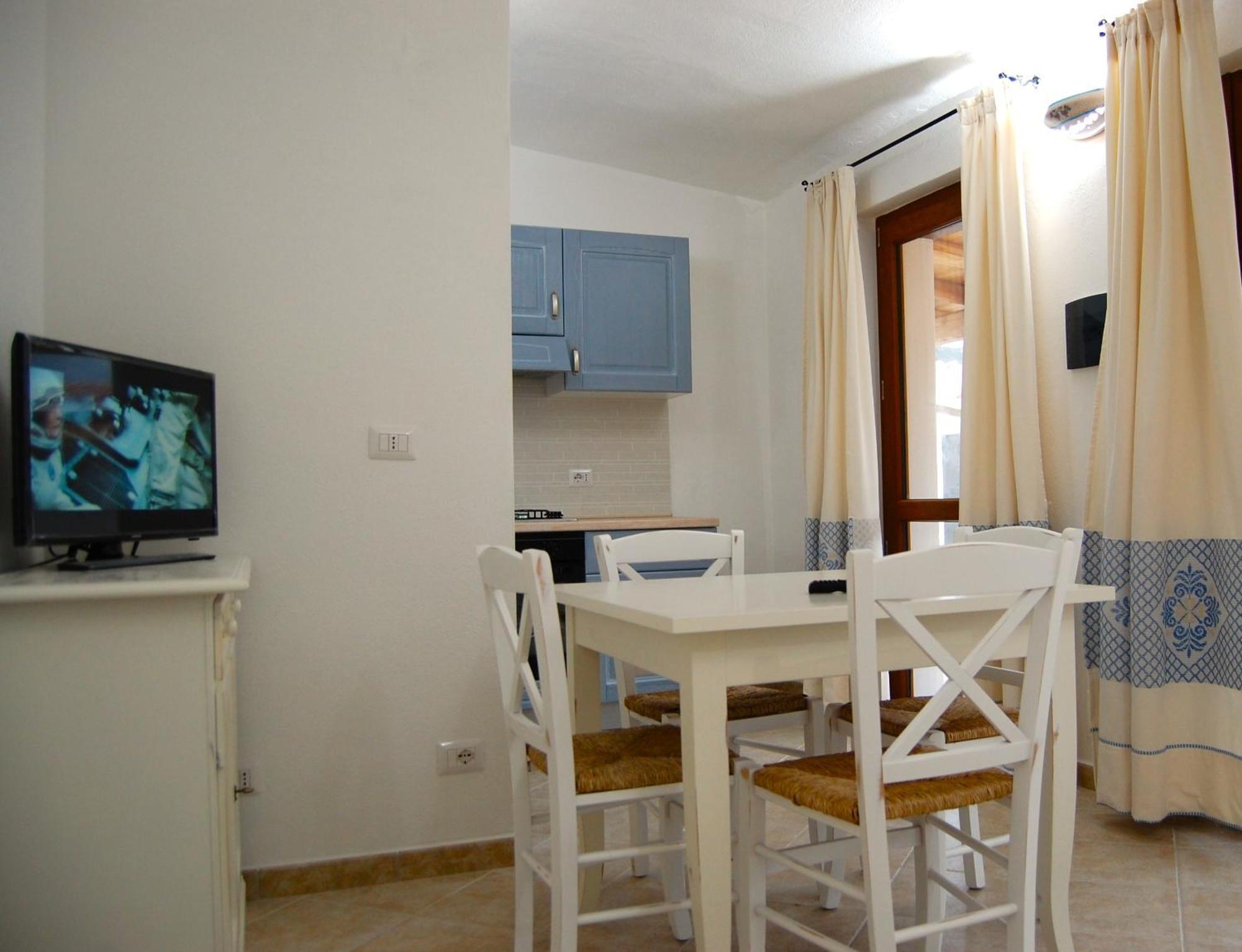 Case Vacanze Nioleo - Apartments And Pool Siniscola Buitenkant foto