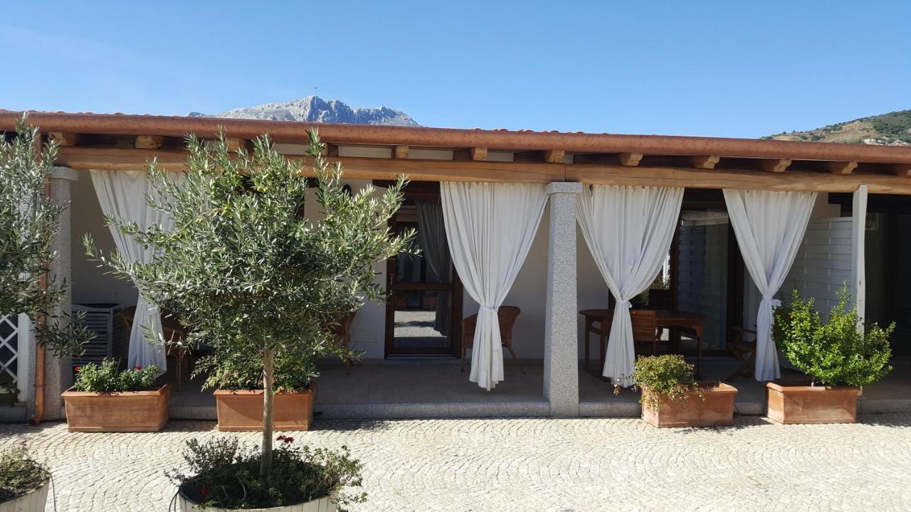 Case Vacanze Nioleo - Apartments And Pool Siniscola Buitenkant foto
